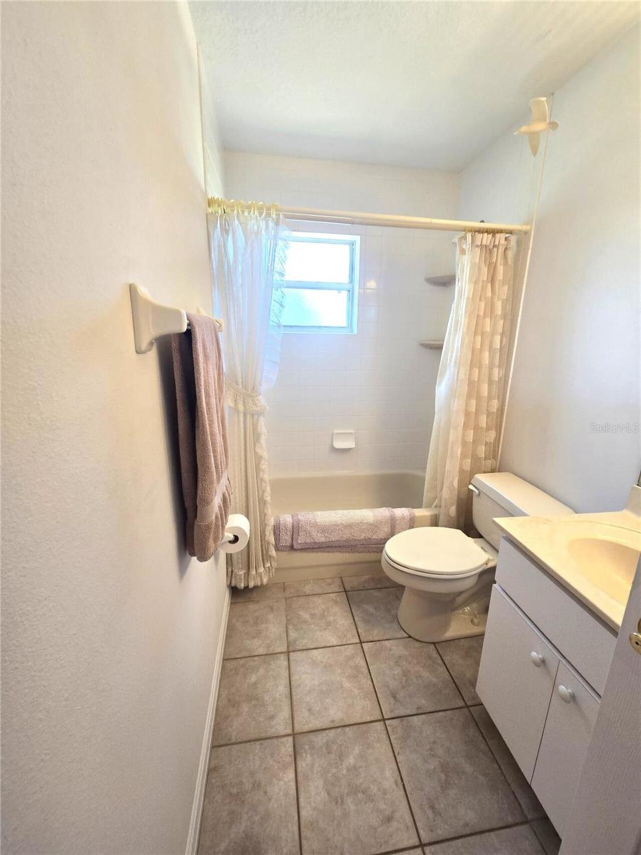 Listing Photo 19