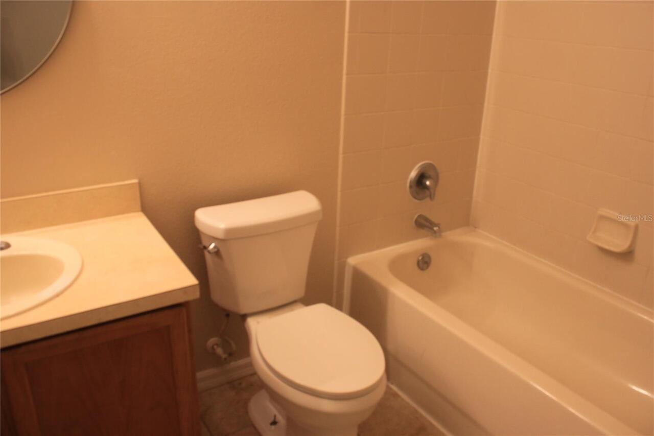 Listing Photo 12