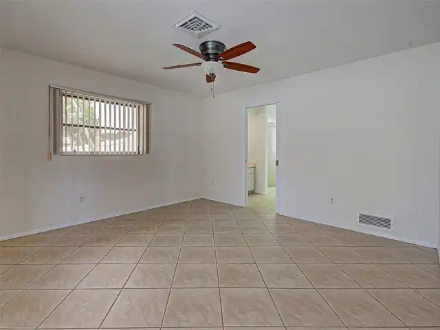Listing Photo 39