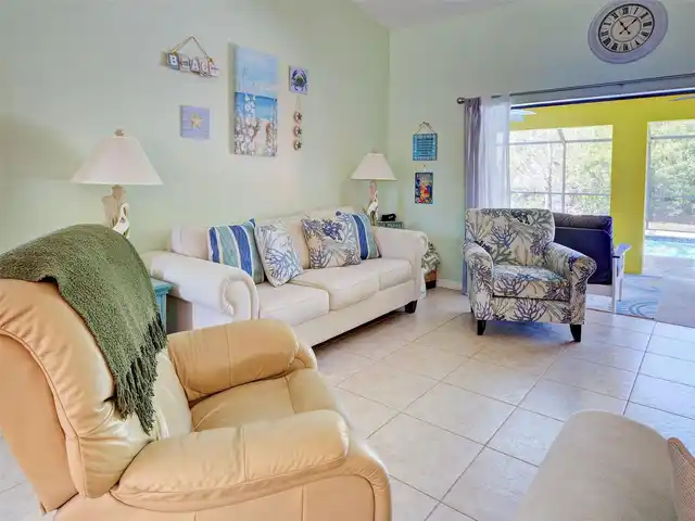 Listing Photo 9