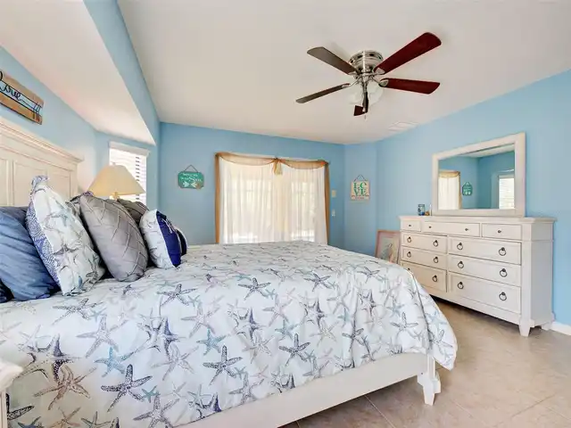 Listing Photo 33