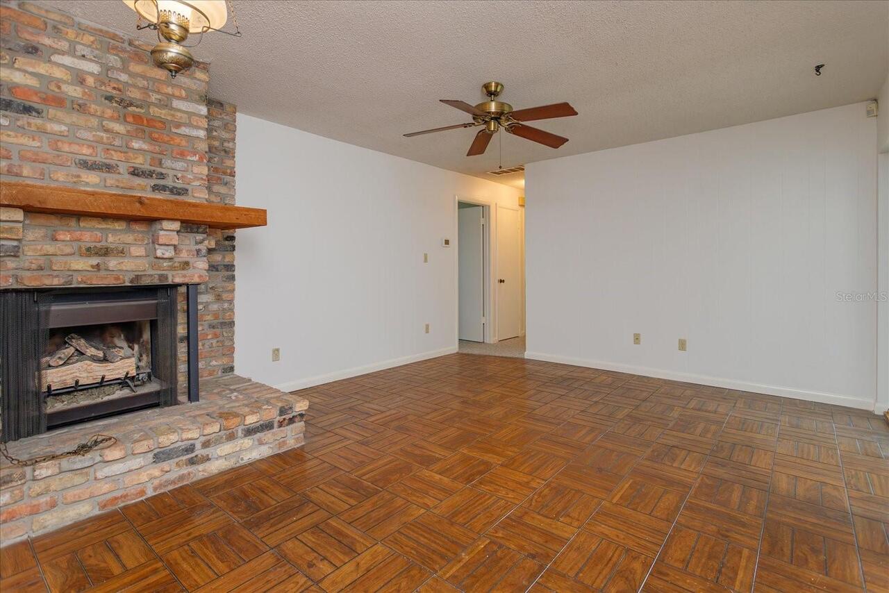 Listing Photo 13