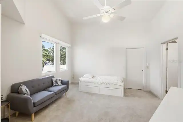 Listing Photo 37