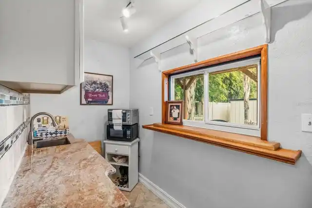 Listing Photo 32