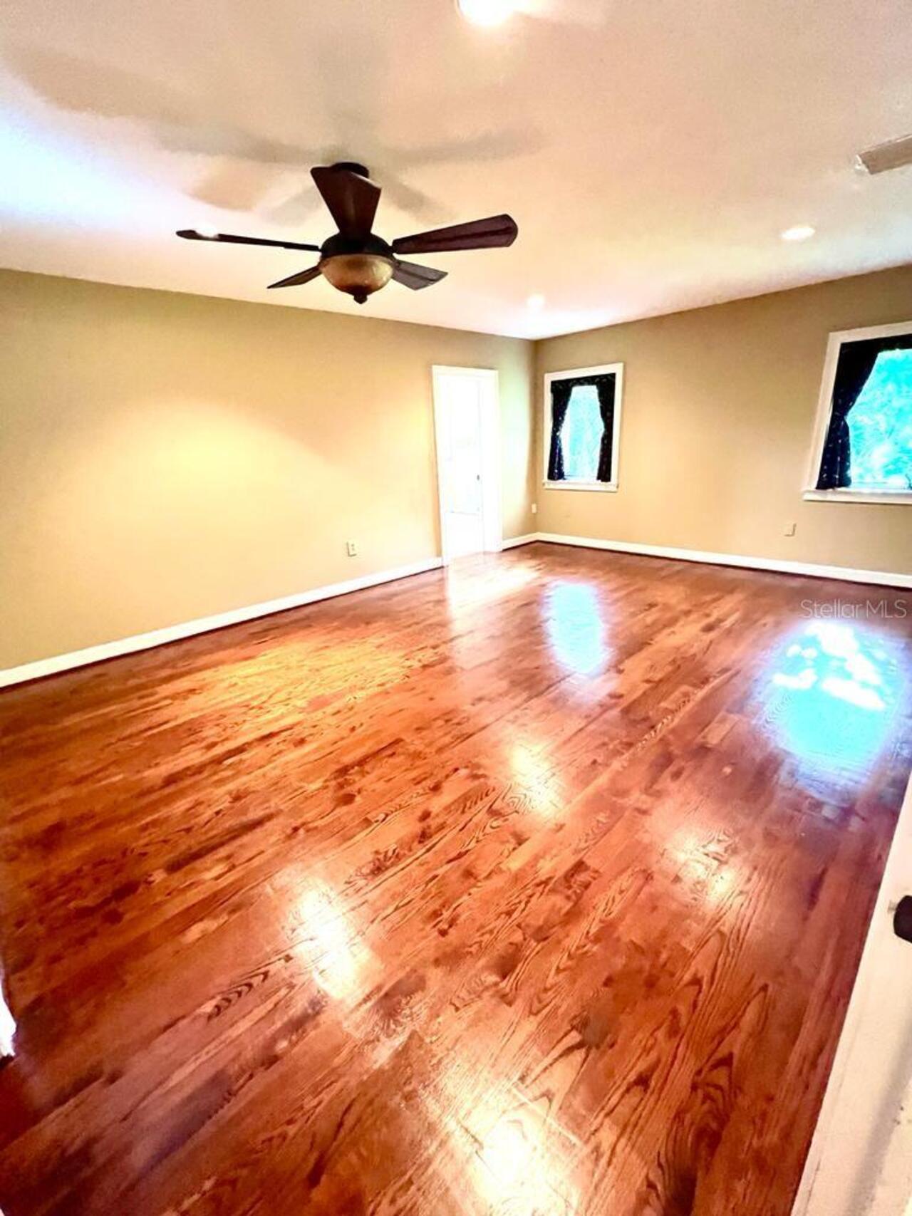 Listing Photo 24