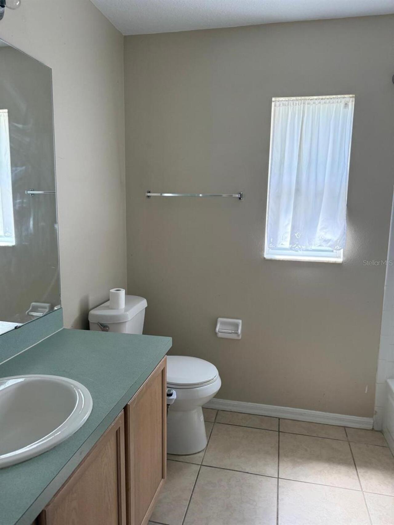 Listing Photo 11