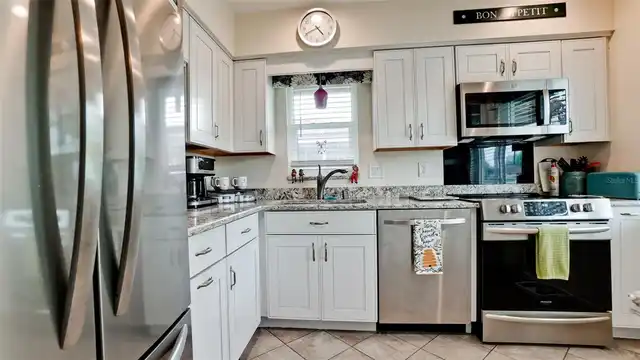 Listing Photo 23
