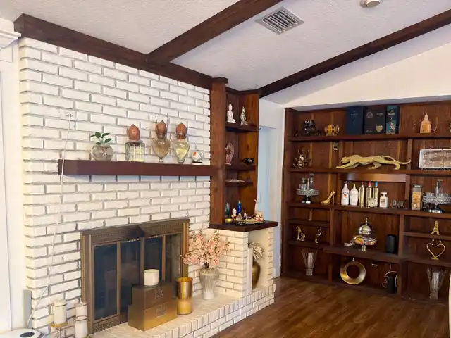 Listing Photo 9