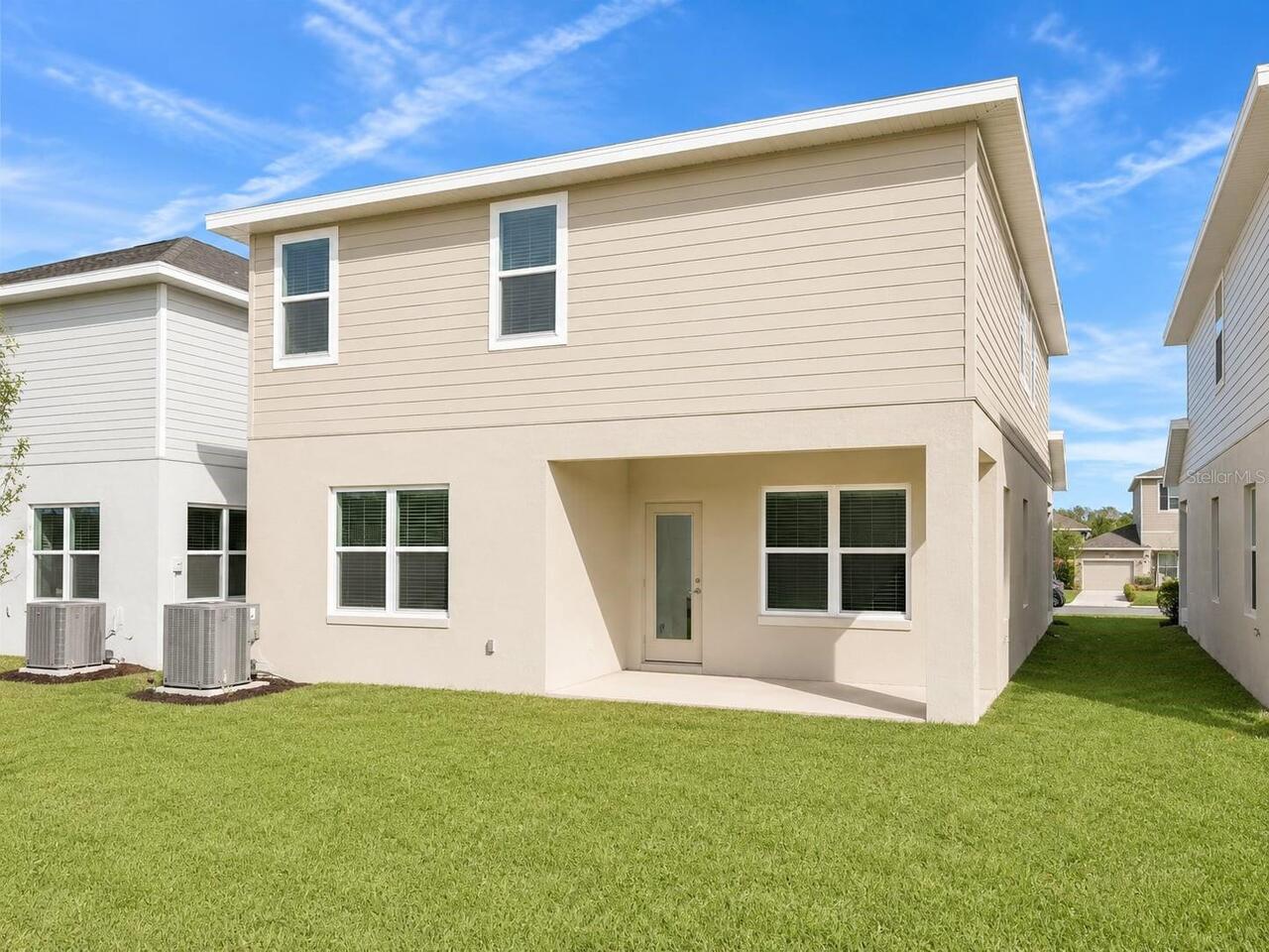 Listing Photo 9