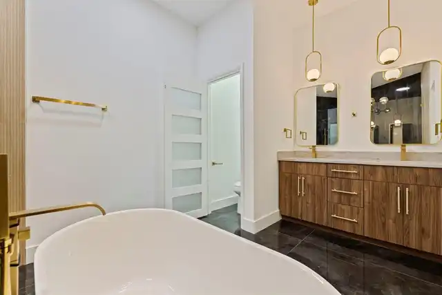 Listing Photo 42