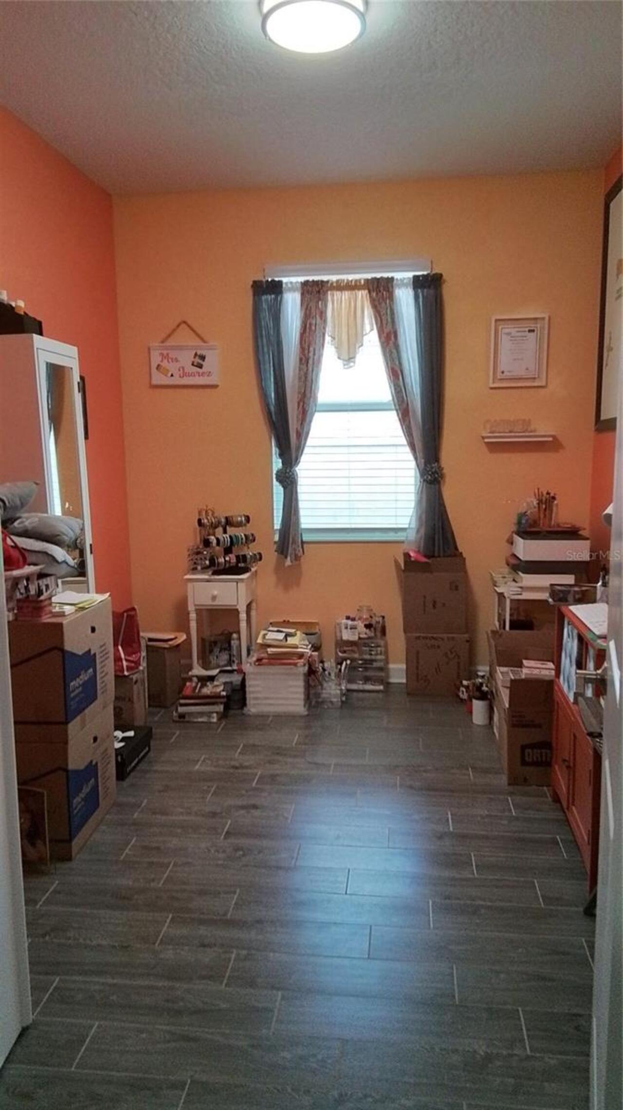 Listing Photo 10