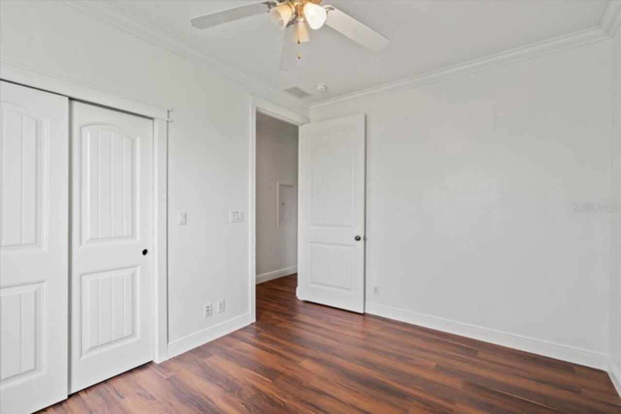 Listing Photo 32