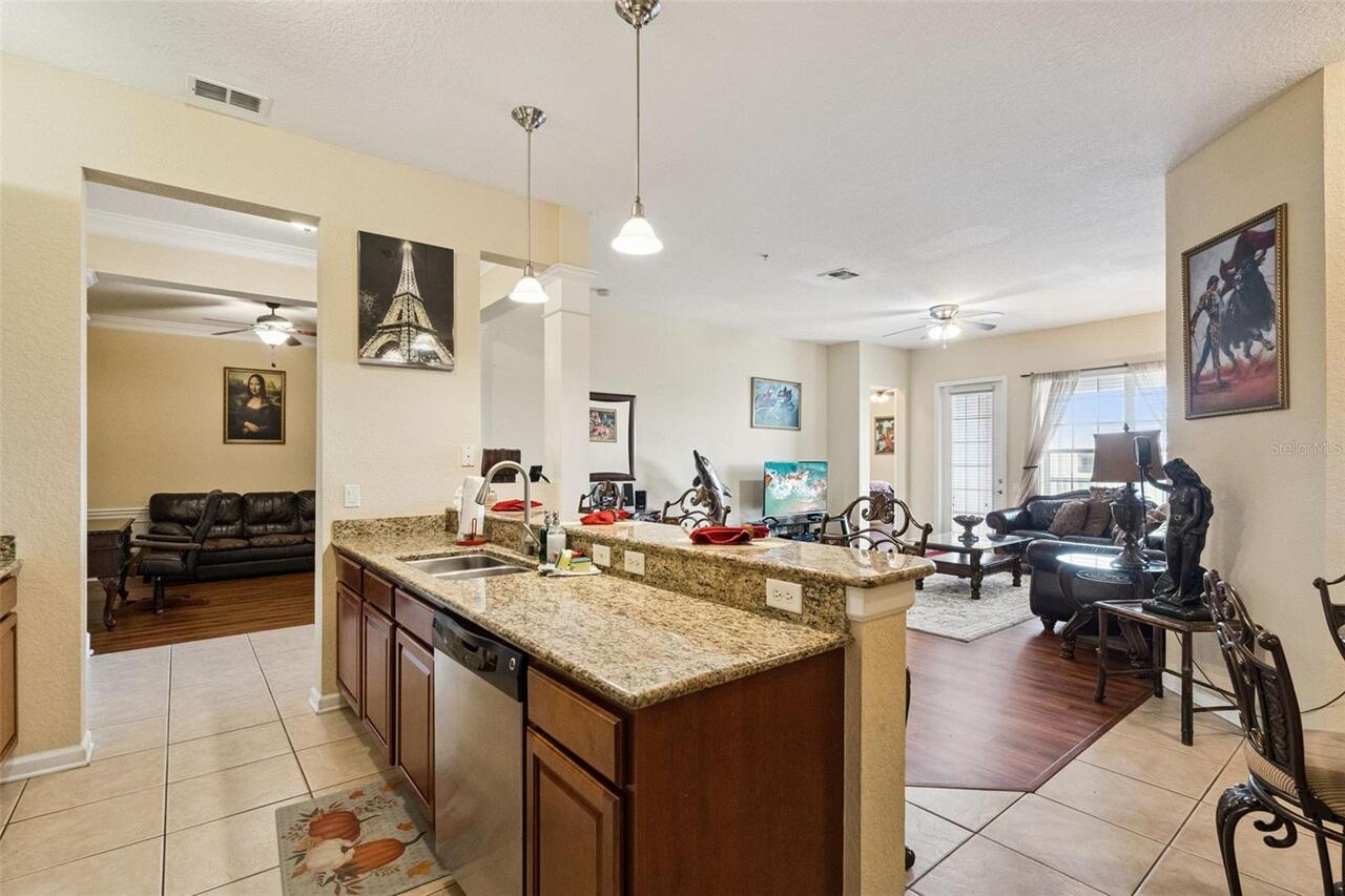 Listing Photo 10