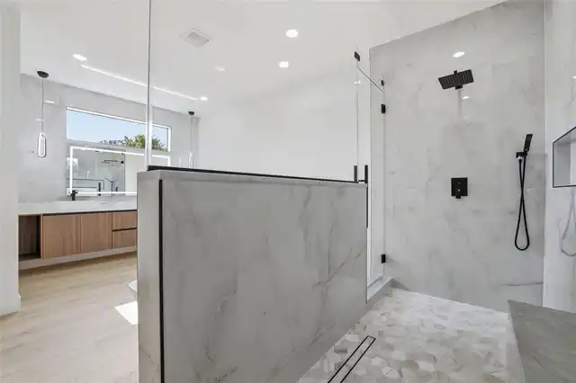 Listing Photo 67