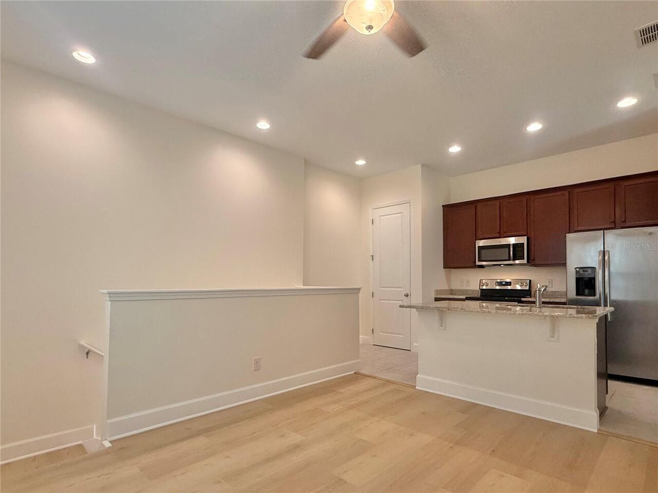 Listing Photo 7