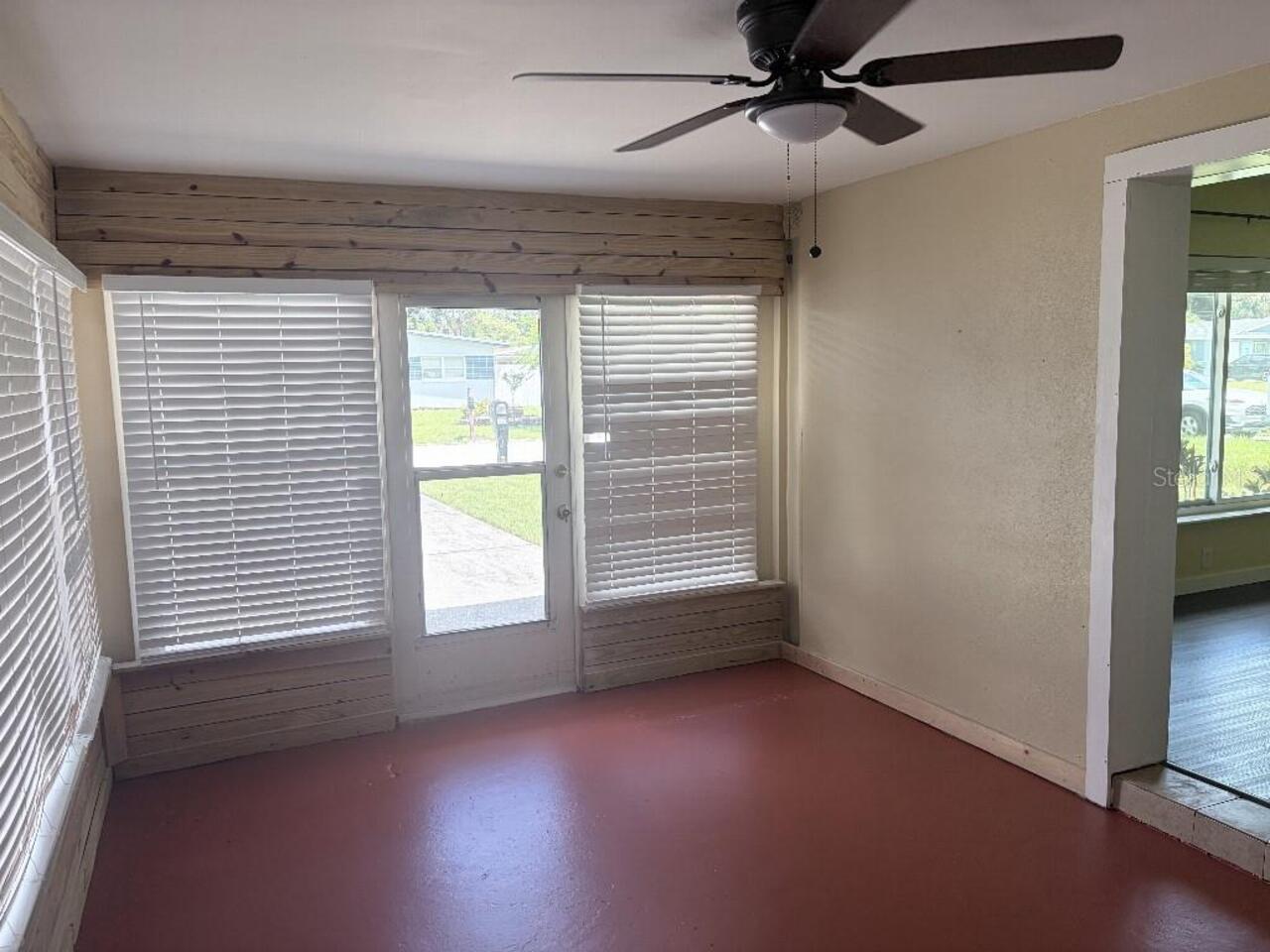 Listing Photo 14