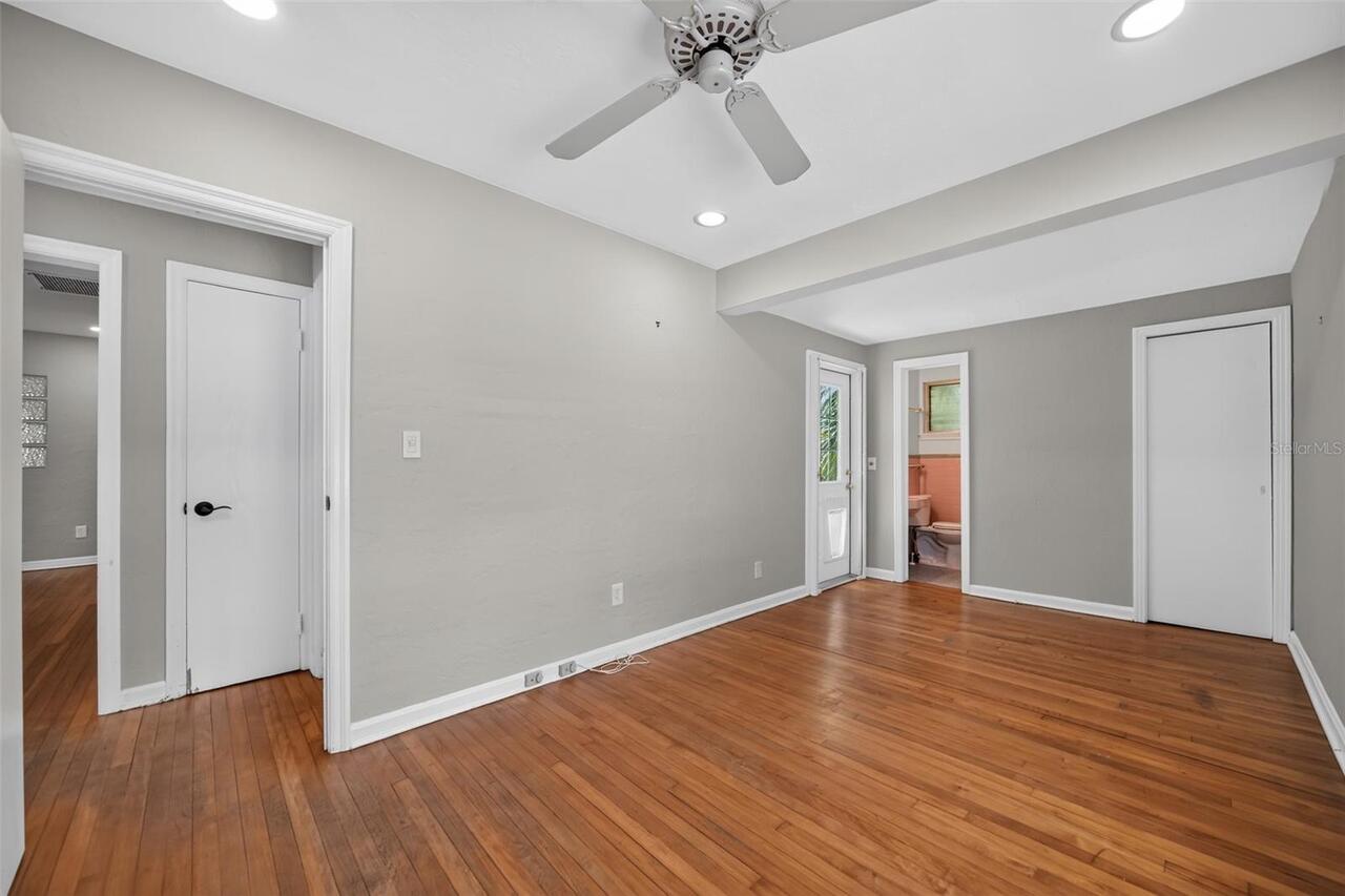 Listing Photo 15