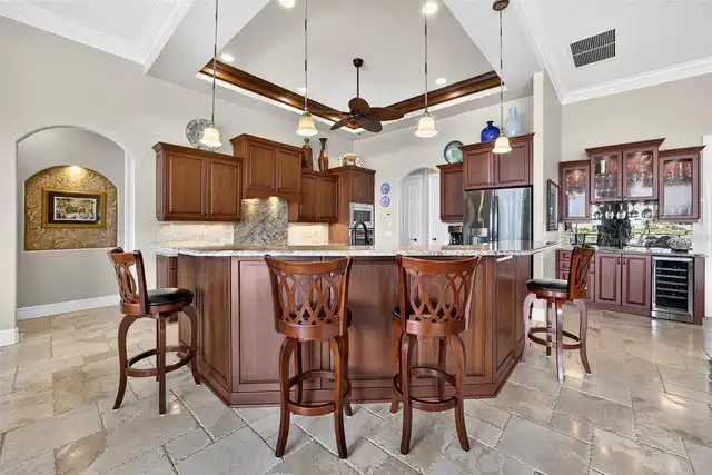Listing Photo 18