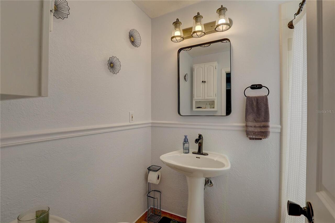 Listing Photo 25