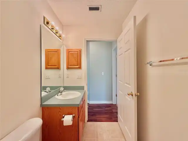 Listing Photo 35