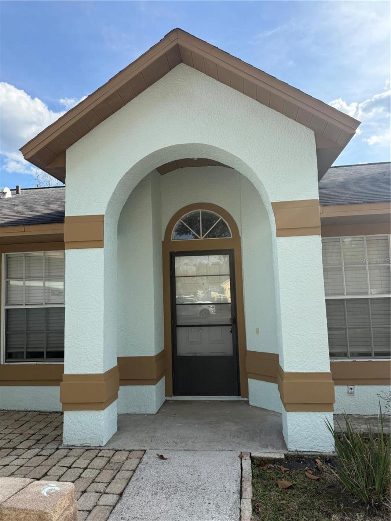 Listing Photo 8