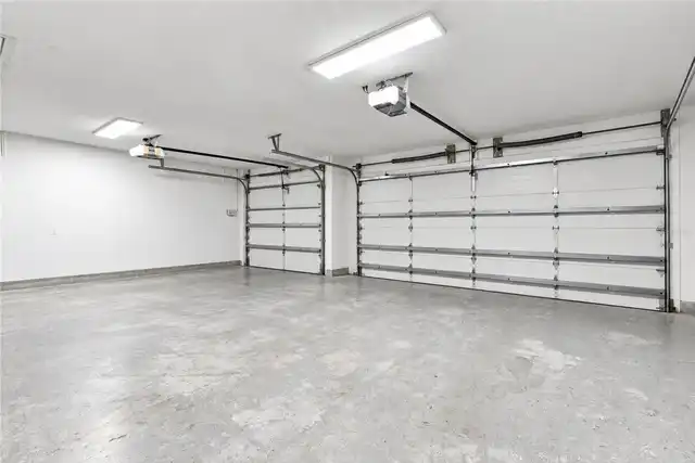 Listing Photo 34