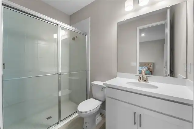 Listing Photo 16
