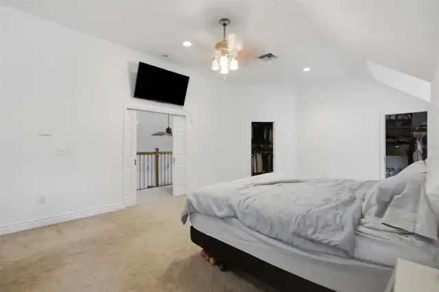 Listing Photo 33