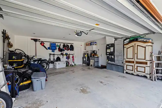 Listing Photo 43
