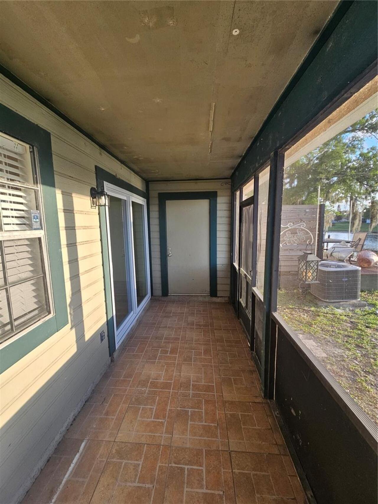 Listing Photo 15