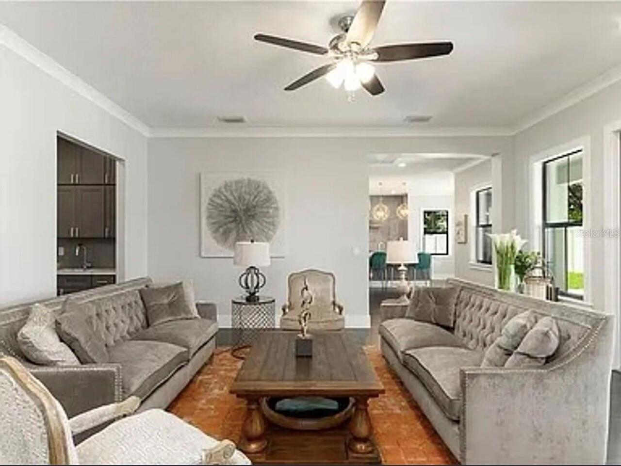 Listing Photo 10