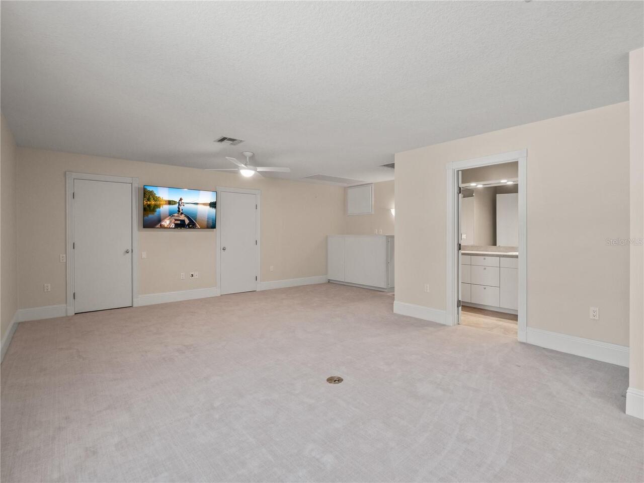 Listing Photo 35