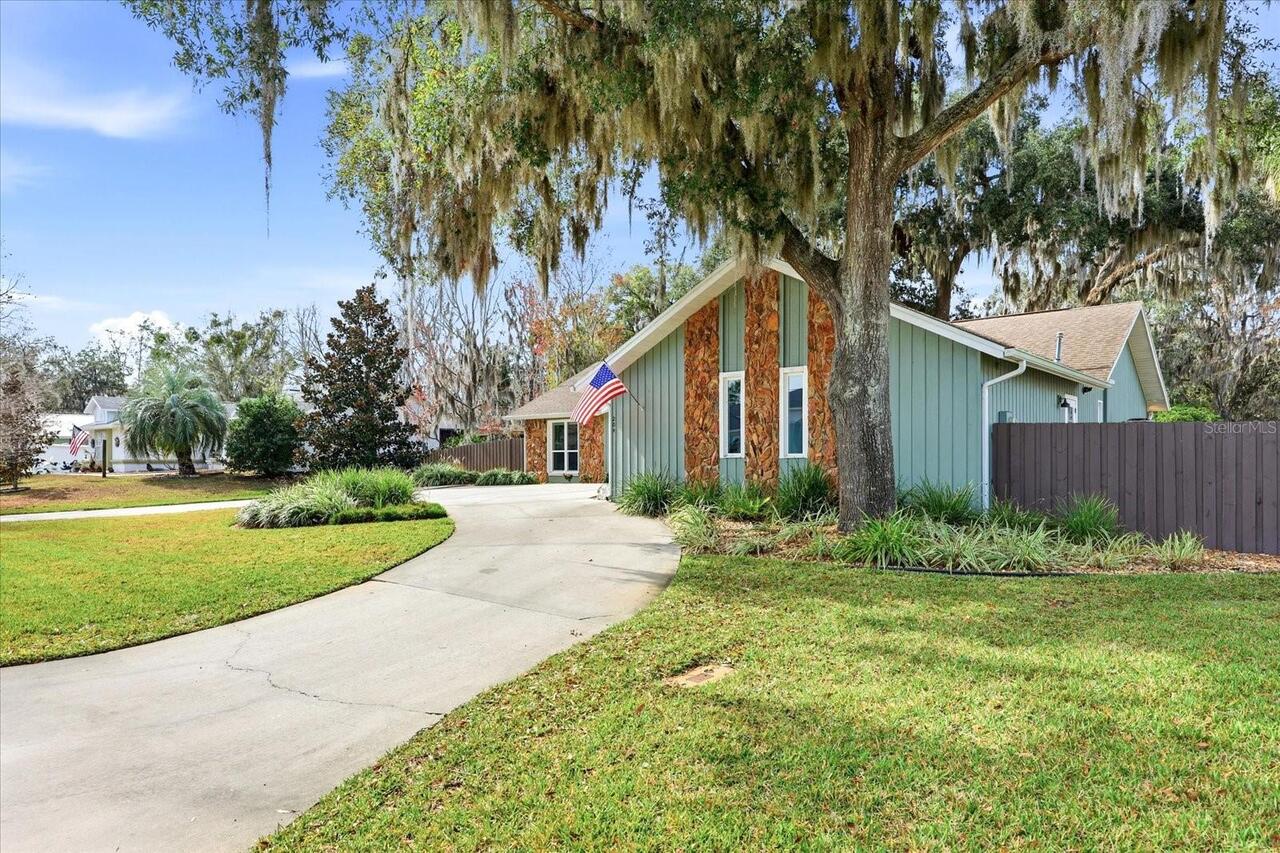 Listing Photo 35