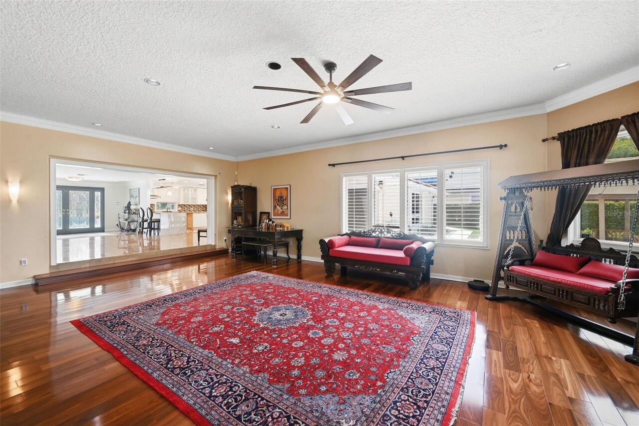 Listing Photo 34