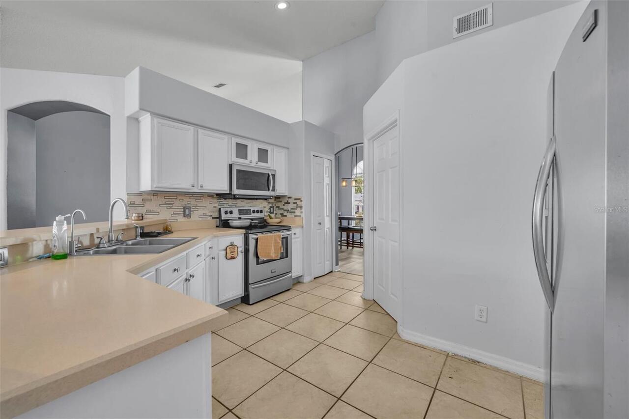 Listing Photo 16