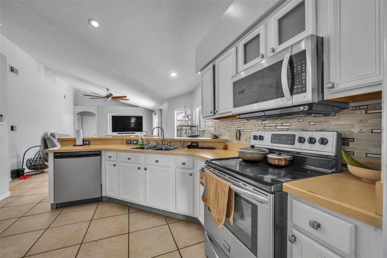 Listing Photo 18