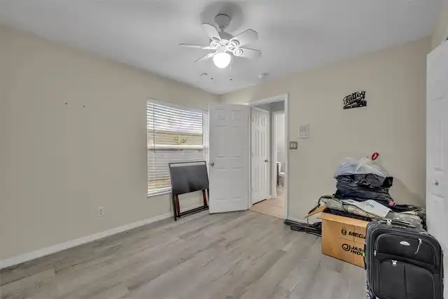 Listing Photo 25