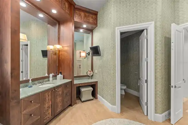 Listing Photo 25