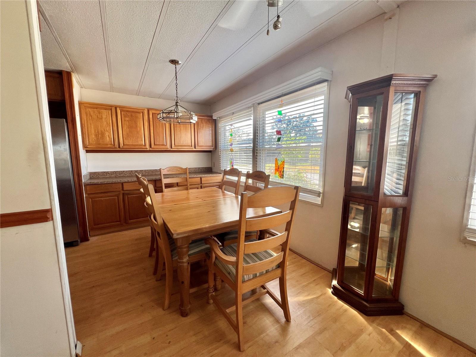 Listing Photo 10