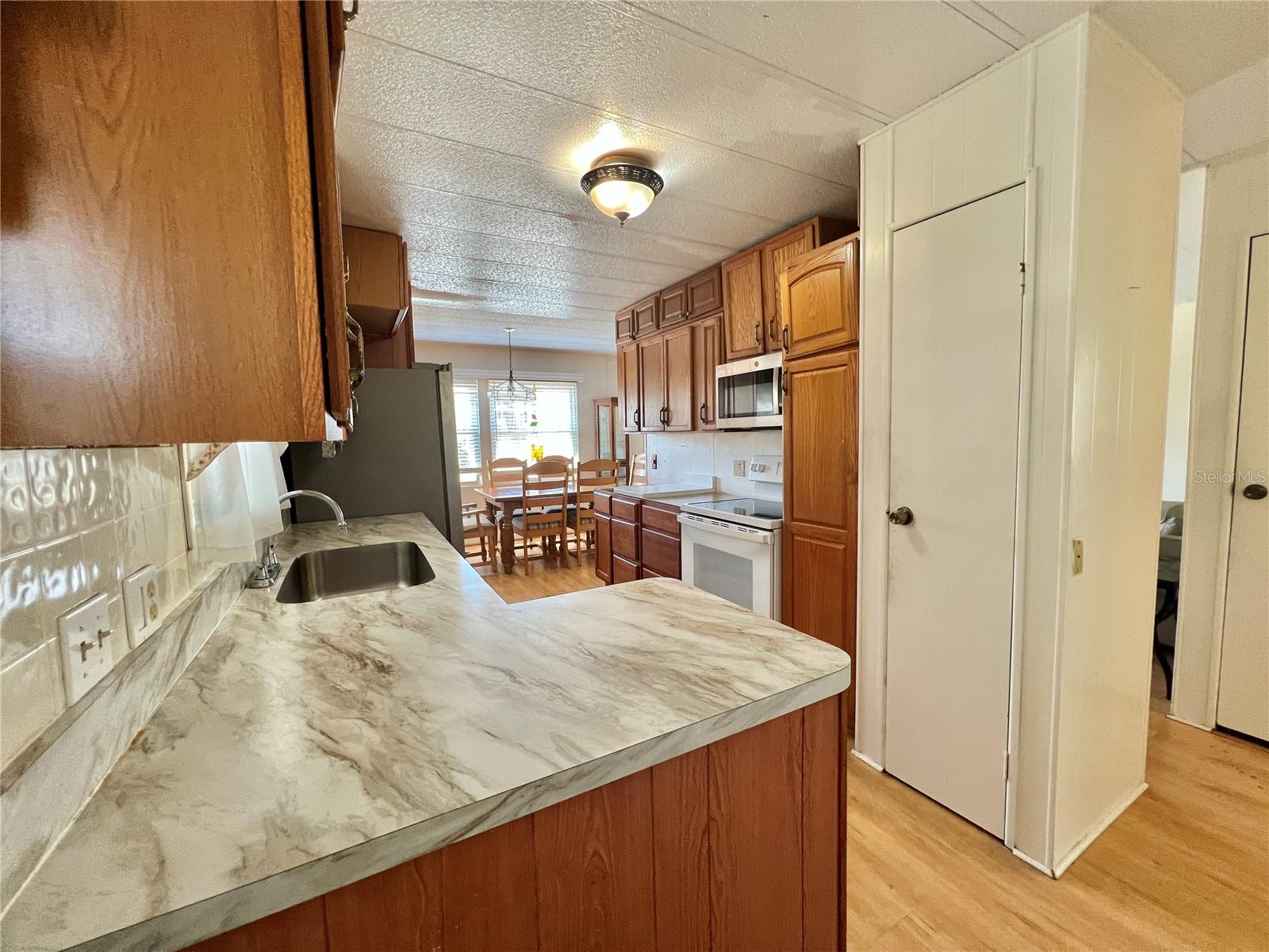 Listing Photo 19