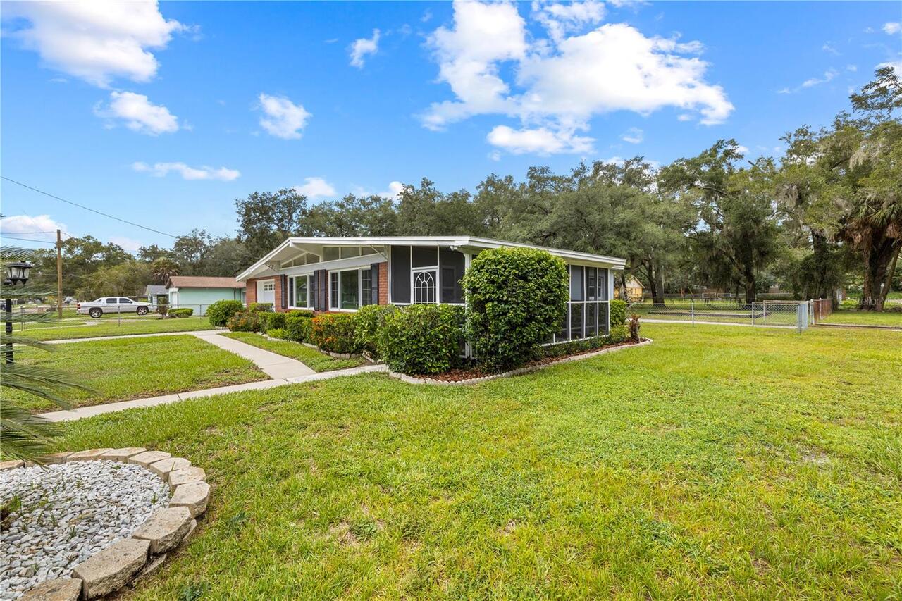 Listing Photo 37