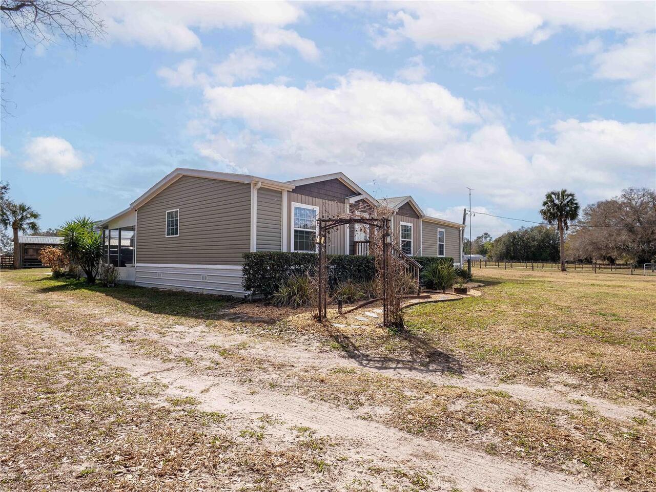 Listing Photo 7