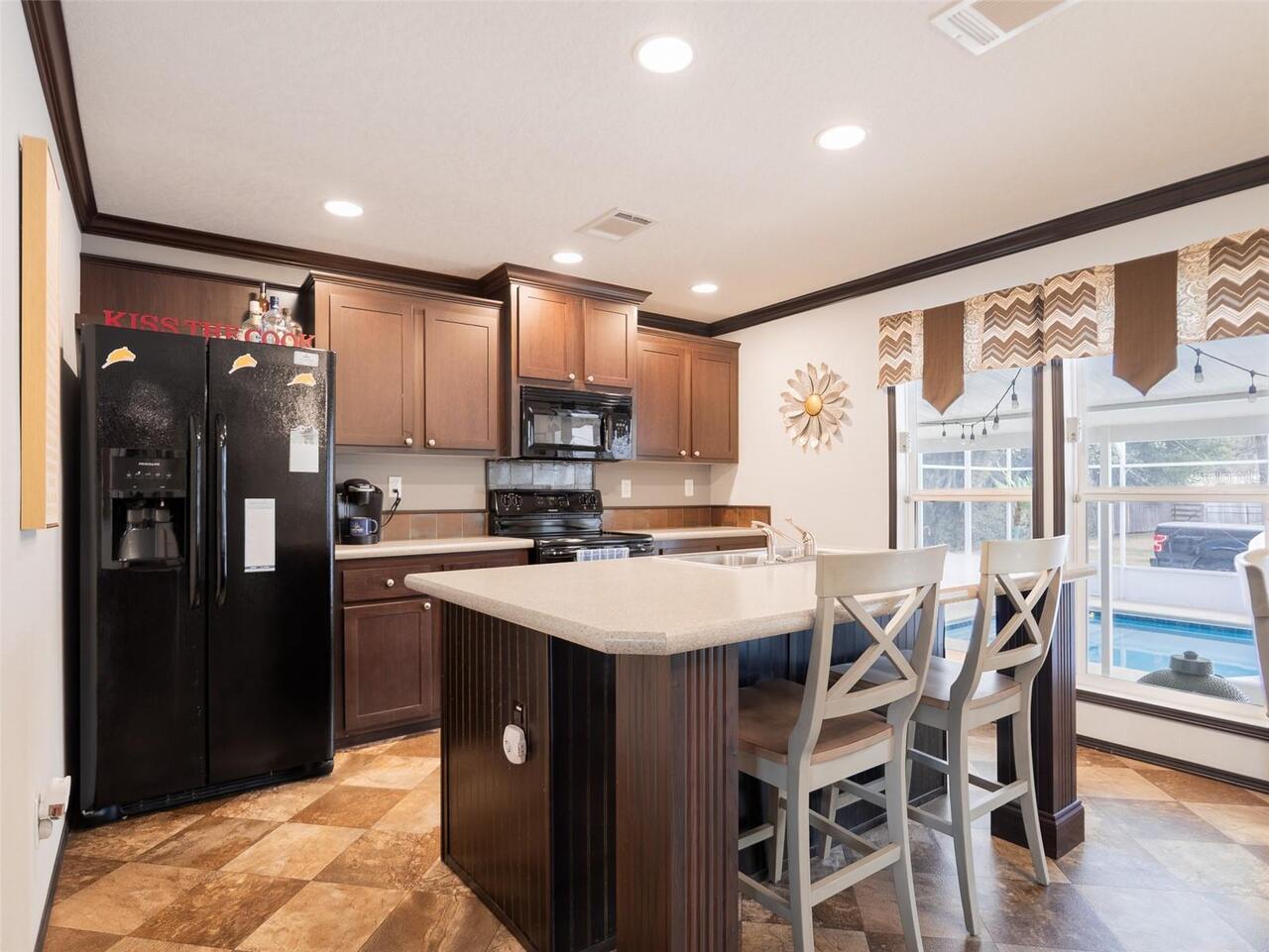 Listing Photo 15