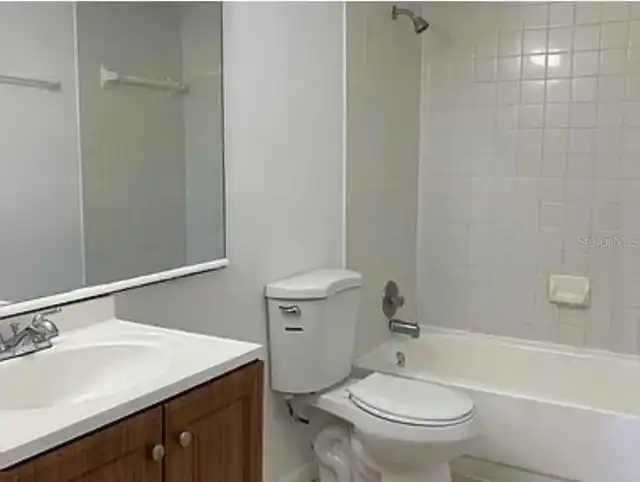 Listing Photo 7