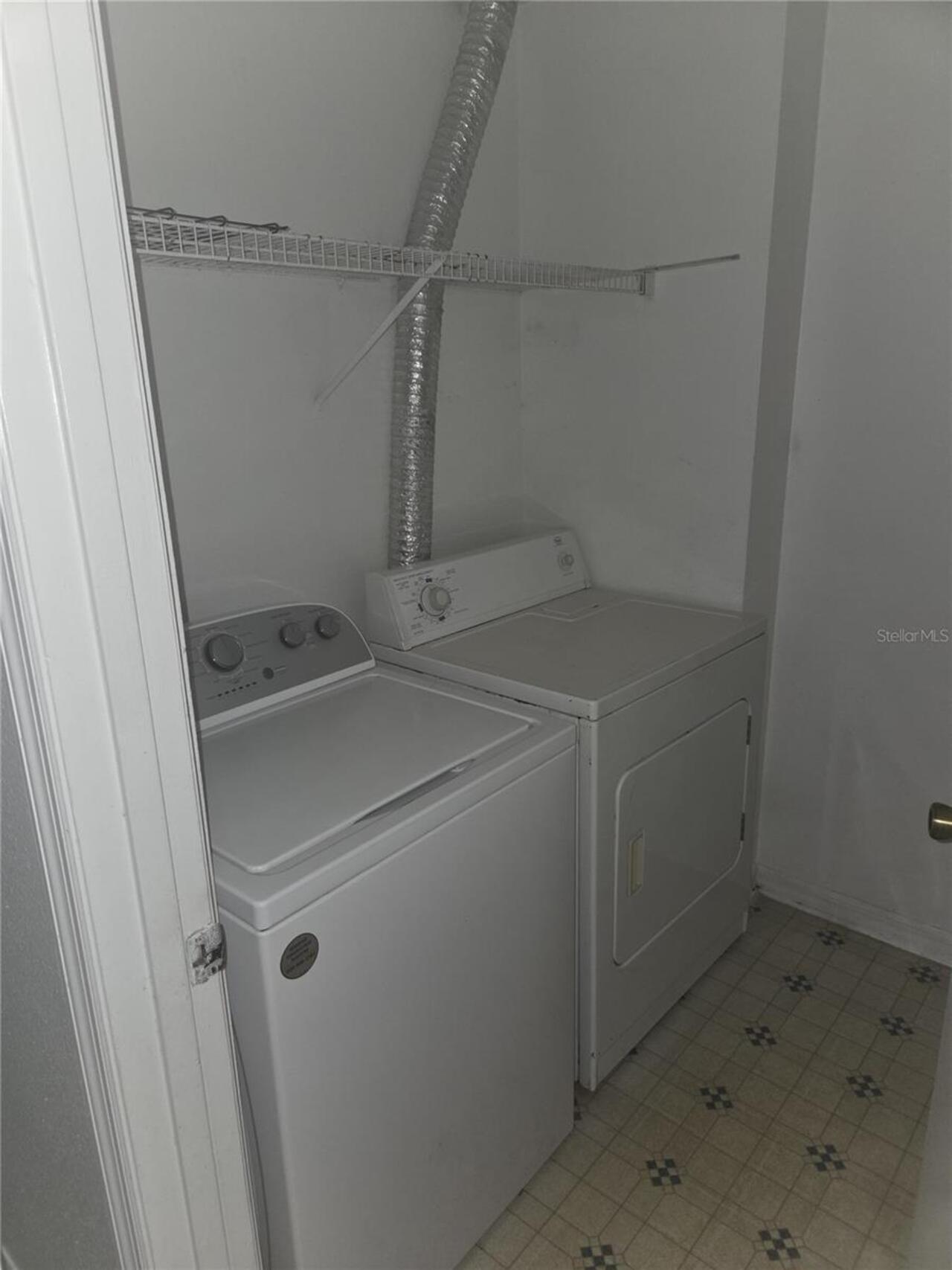 Listing Photo 11