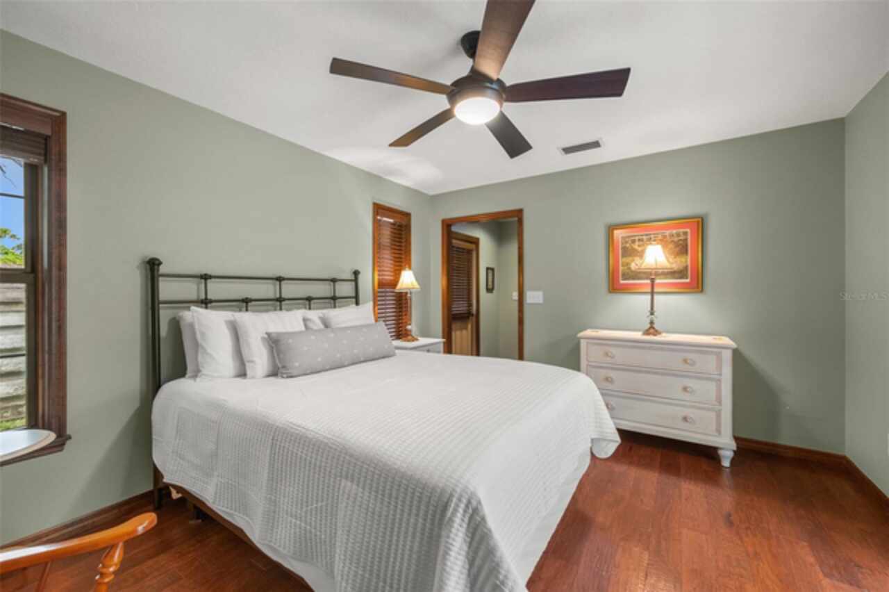 Listing Photo 21
