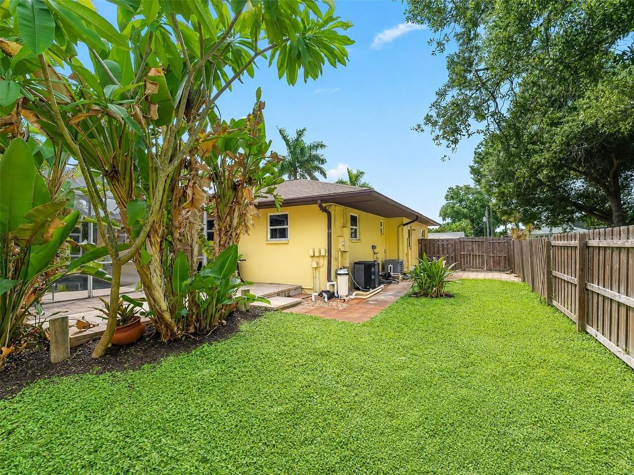 Listing Photo 34