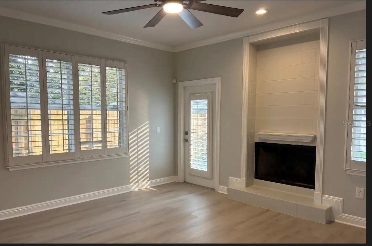 Listing Photo 8