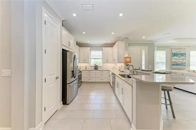Listing Photo 7
