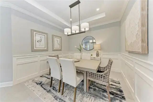 Listing Photo 11
